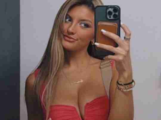 Sarahjonesx